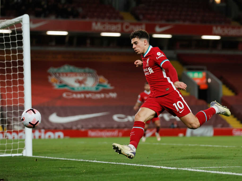 【英超】麦卡建功萨拉赫助攻加进球,利物浦与埃弗顿战成2-2 【英超】麦卡建功萨拉赫助攻加进球,利物浦与埃弗顿战成2-2